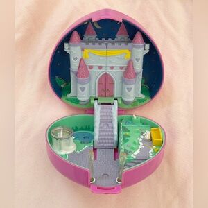 Vintage Bluebird Polly Pocket Castle Compact 90s